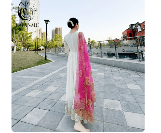 Indian Traditional Clothing Wo - огляд і ціна Salwar Kameez Set